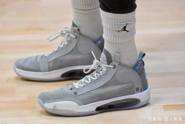 英超-萨拉赫破门努涅斯建功 利物浦2-0维拉